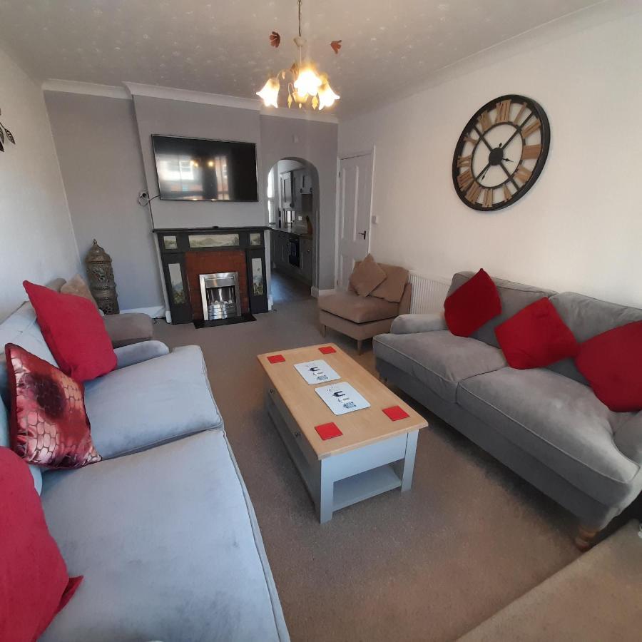 Ferienwohnung Bernards Hideout Cromer Exterior foto